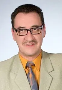 Dr. Artūrs Vāvere